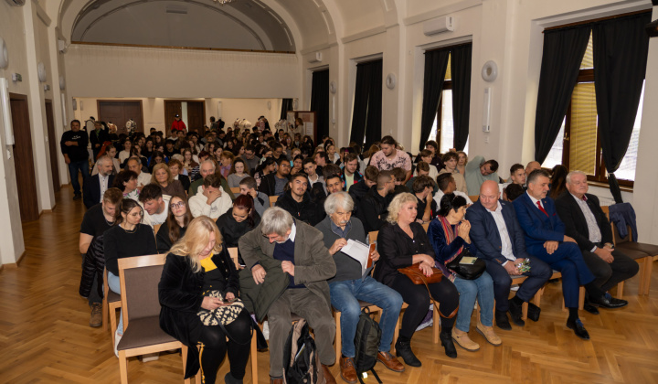 1. fotografia fotogalérie Krst knihy ''Spomienky na básnika Ivana Kraska''